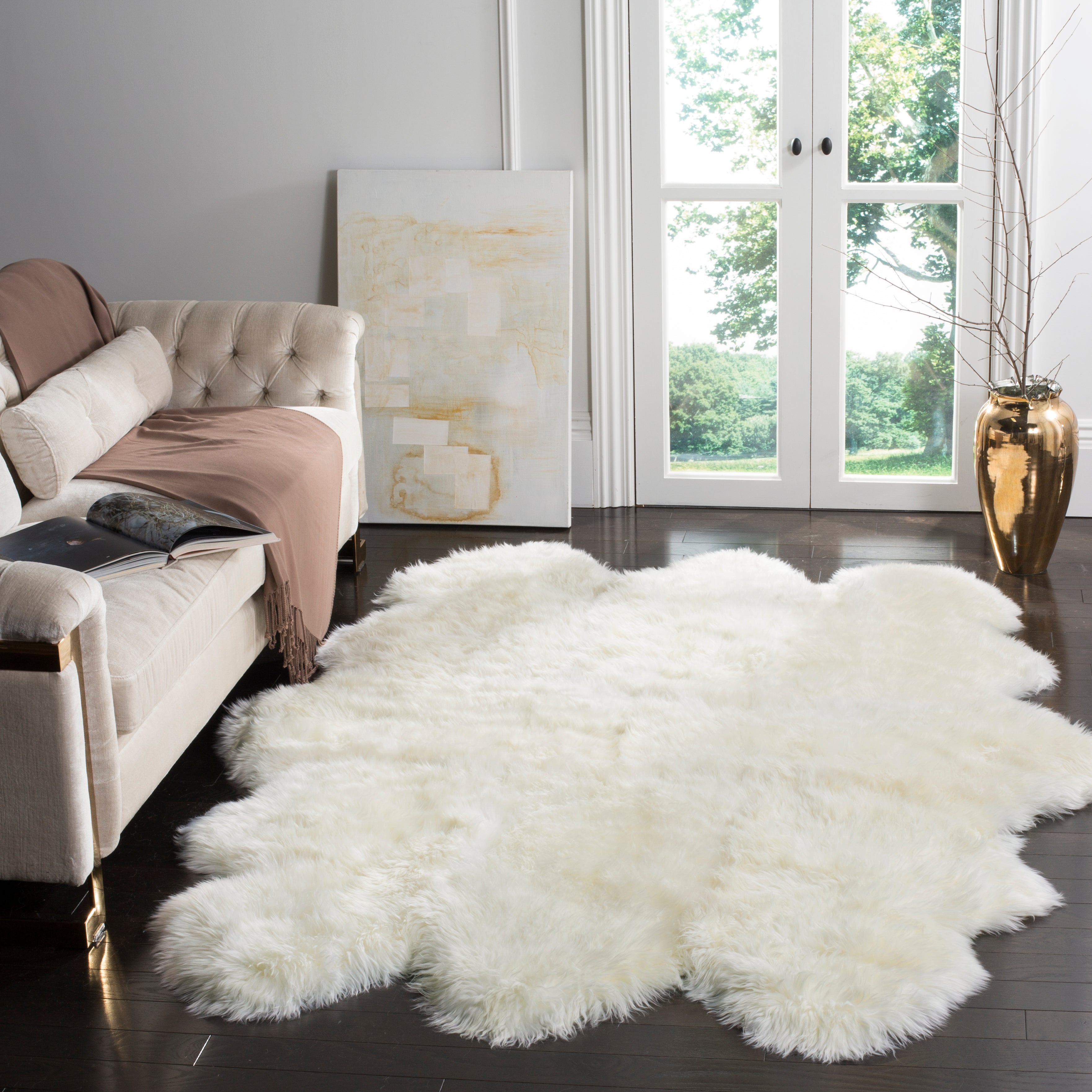 Safavieh Sheep Skin 121 Rug, SHS121 - WHITE