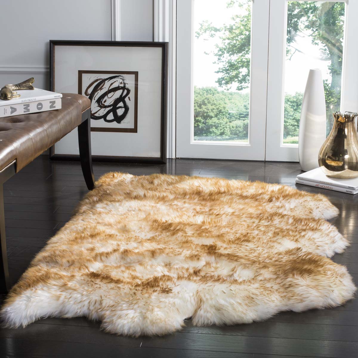 Safavieh Sheep Skin 121 Rug, SHS121 - OFF WHITE / COCO BROWN