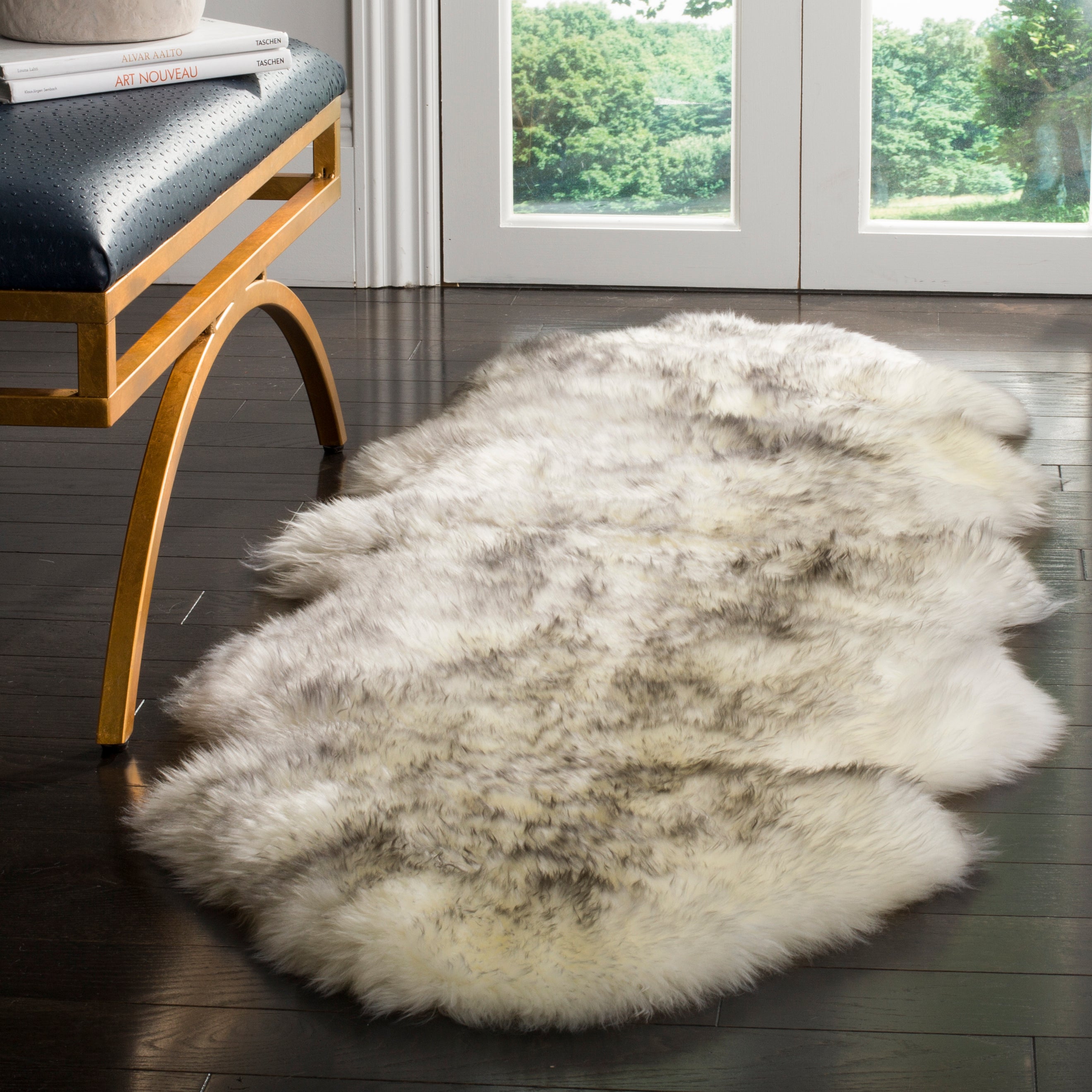 Safavieh Sheep Skin 121 Rug, SHS121 - IVORY / SMOKE GREY