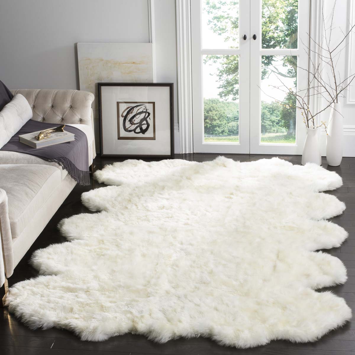 Safavieh Sheep Skin 211 Rug, SHS211 - NATURAL / WHITE