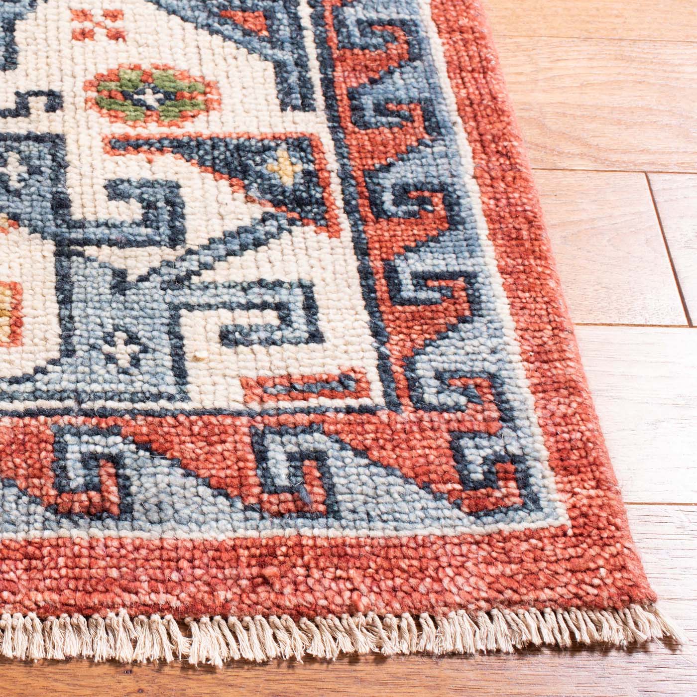 Safavieh Samarkand 119 Rug, SRK119 - Red / Beige