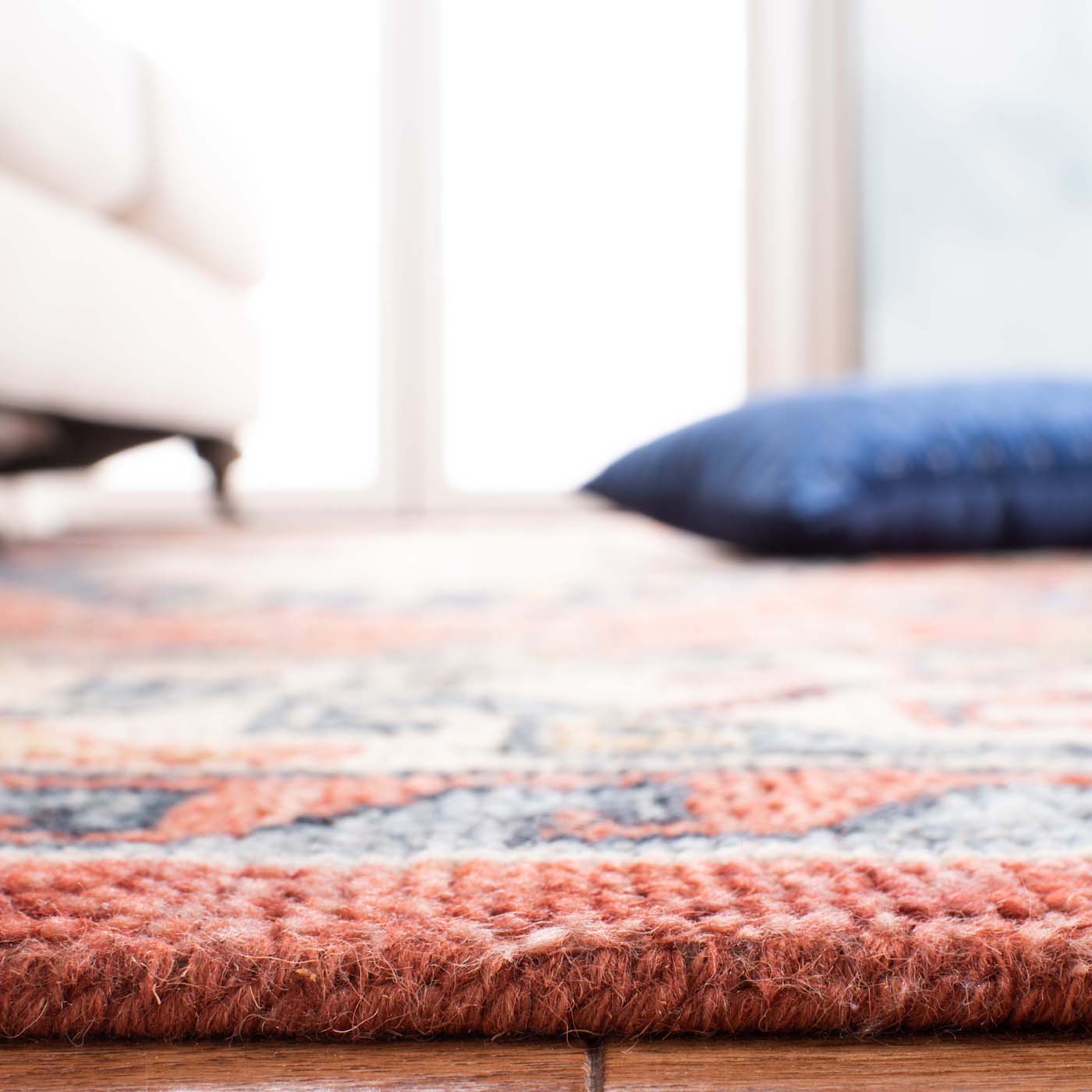 Safavieh Samarkand 119 Rug, SRK119 - Red / Beige