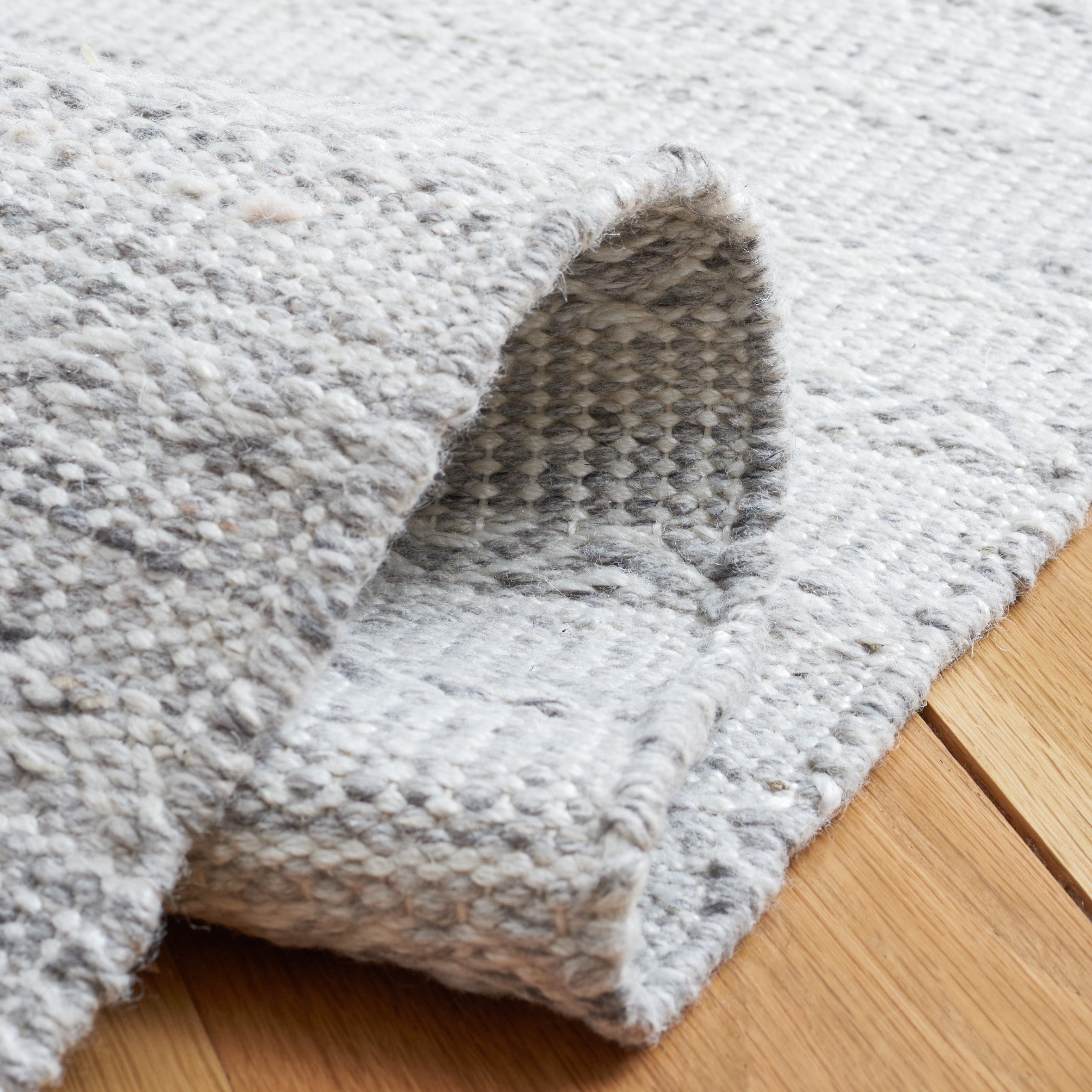 Safavieh Striped Kilim 104 Rug, STK104 - Grey / Ivory