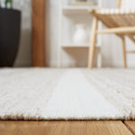 Safavieh Striped Kilim 105 Rug, STK105 - Beige / Ivory