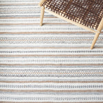 Safavieh Striped Kilim 106 Rug, STK106 - Grey / Ivory