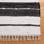 Safavieh Striped Kilim 200 Rug, STK200 - Black / Ivory