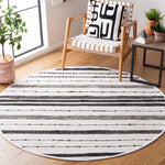 Safavieh Striped Kilim 201 Rug, STK201 - Ivory / Black