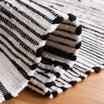 Safavieh Striped Kilim 204 Rug, STK204 - Ivory / Black