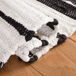 Safavieh Striped Kilim 207 Rug, STK207 - Black / Ivory