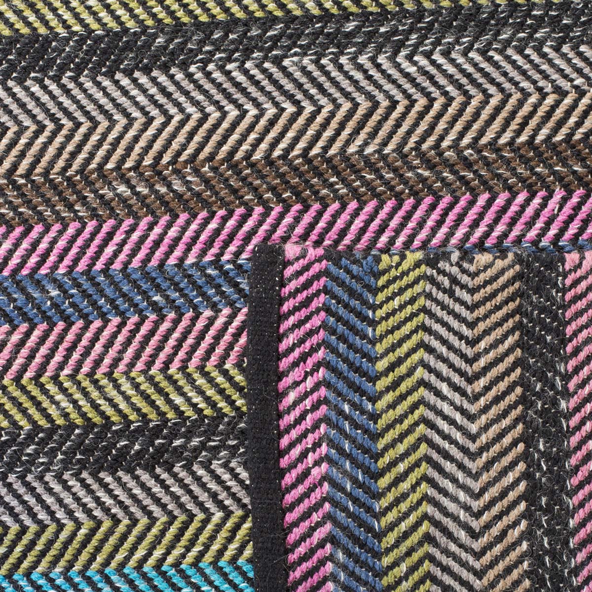 Safavieh Striped Kilim 421 Rug, STK421 - Grey / Multi