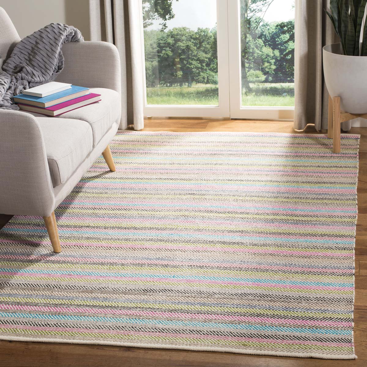 Safavieh Striped Kilim 421 Rug, STK421 - Light Grey / Multi