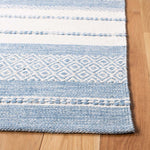Safavieh Striped Kilim 503 Rug, STK503 - Ivory / Blue