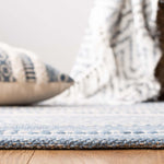 Safavieh Striped Kilim 503 Rug, STK503 - Ivory / Blue
