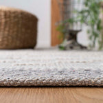 Safavieh Striped Kilim 519 Rug, STK519 - Ivory / Grey