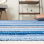 Safavieh Striped Kilim 601 Rug, STK601 - Blue / Rust