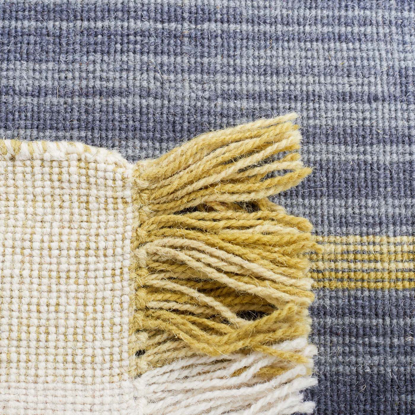 Safavieh Striped Kilim 706 Rug, STK706 - Beige / Teal