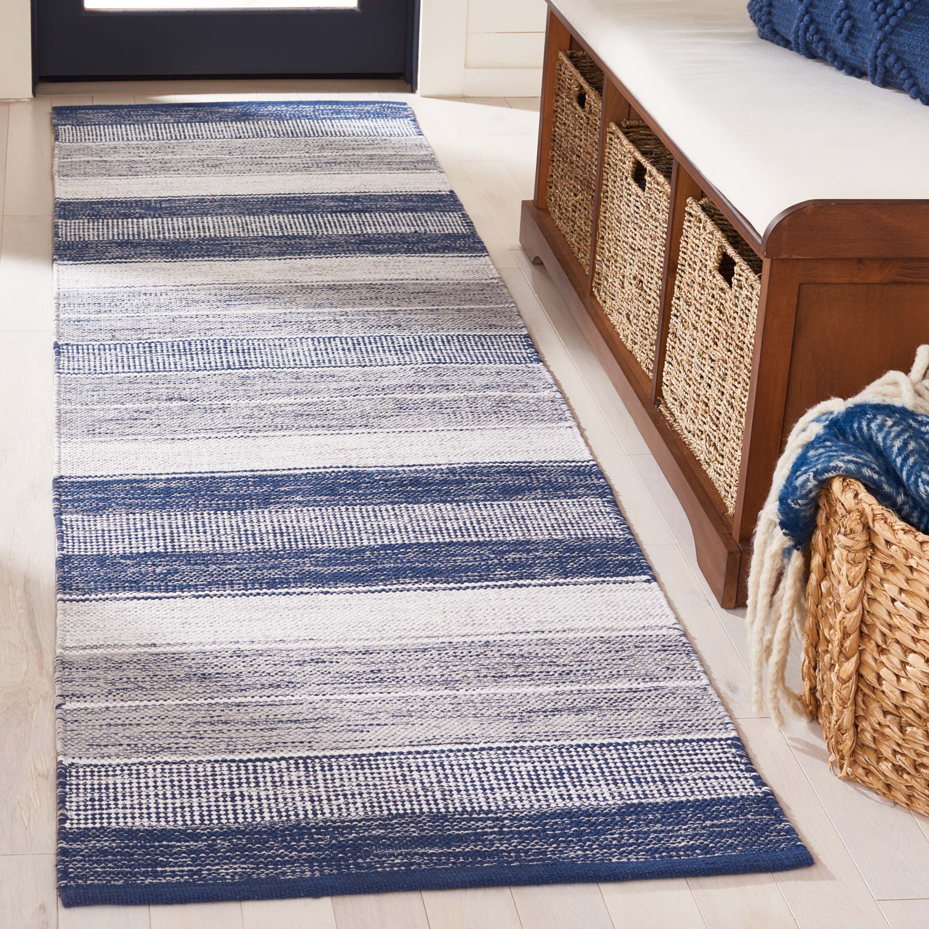 Safavieh Striped Kilim 804 Rug, STK804 - Grey / Blue