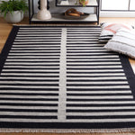 Safavieh Striped Kilim 806 Rug, STK806 - Beige / Black