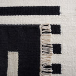 Safavieh Striped Kilim 806 Rug, STK806 - Ivory / Black
