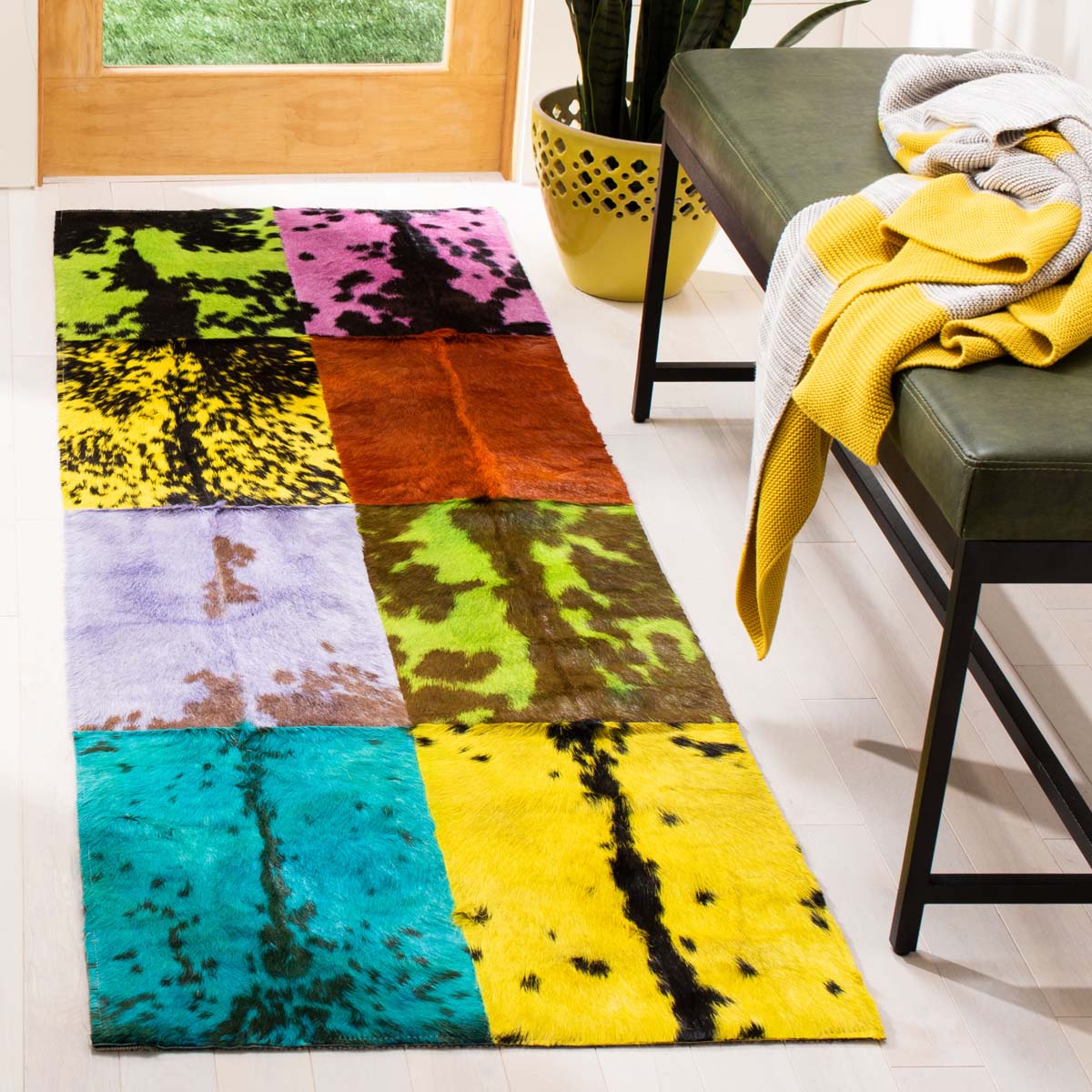 Safavieh Studio Leather 165 Rug, STL165 - Black / Multi