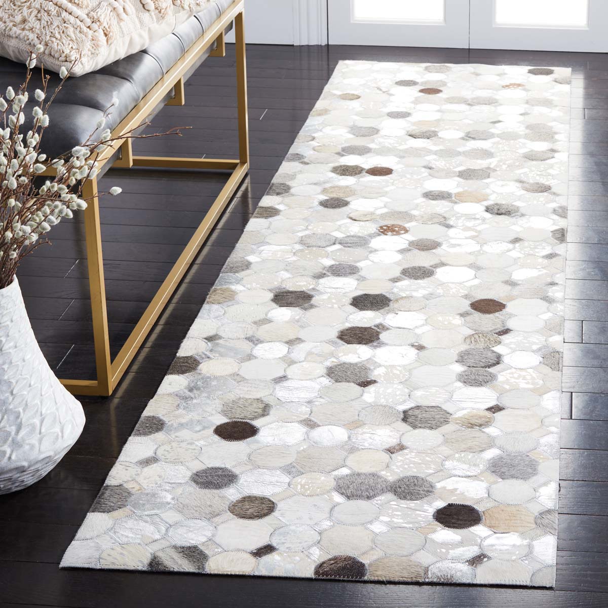 Safavieh Studio Leather 227 Rug, STL227 - Ivory / Grey