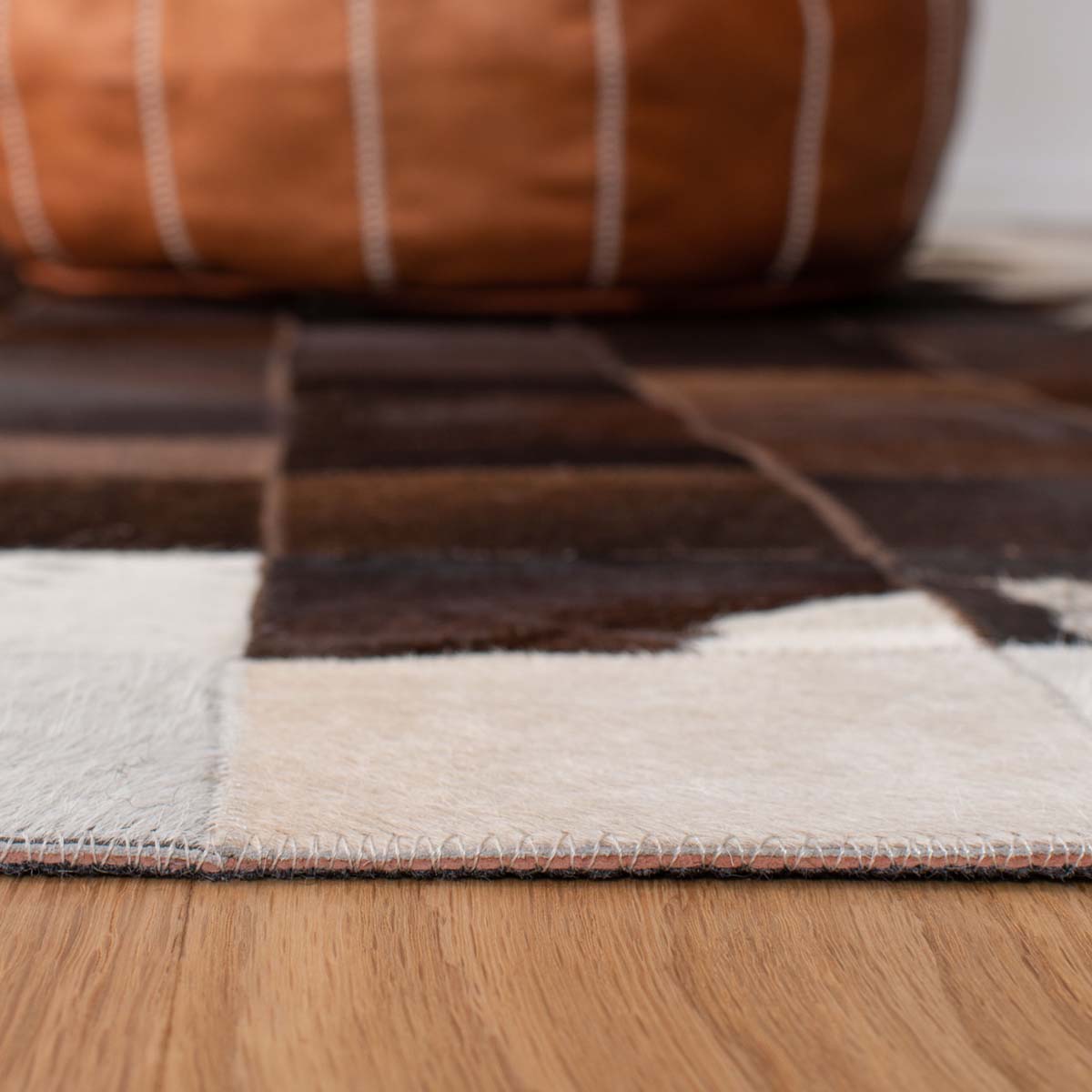 Safavieh Studio Leather 806 Rug, STL806 - Ivory / Brown