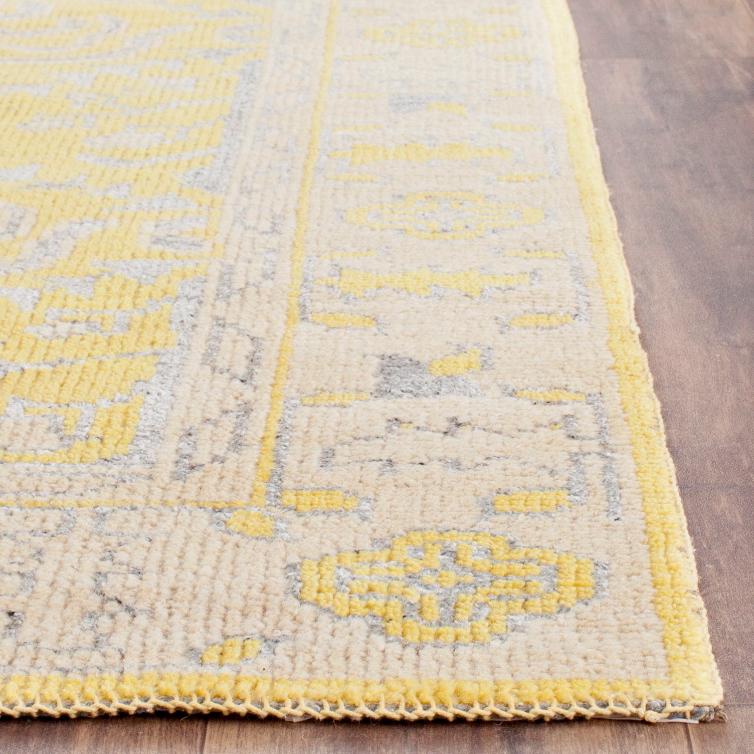 Safavieh Stone Wash 213 Rug, STW213 - Yellow