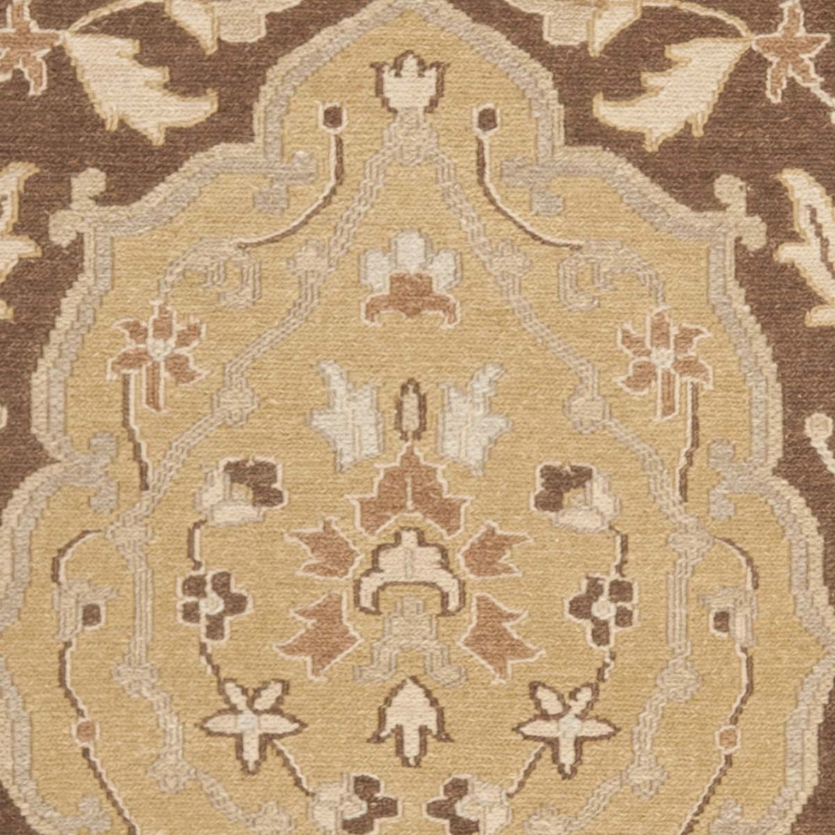 Safavieh Sumak 421 Rug, SUM421 - Brown / Gold