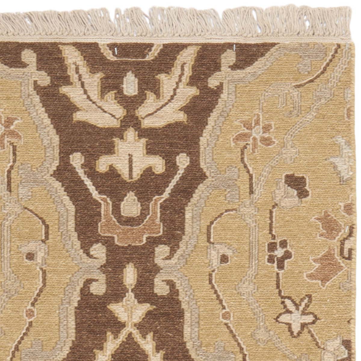 Safavieh Sumak 421 Rug, SUM421 - Brown / Gold