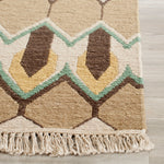 Safavieh Sumak 424 Rug, SUM424 - Beige / Brown