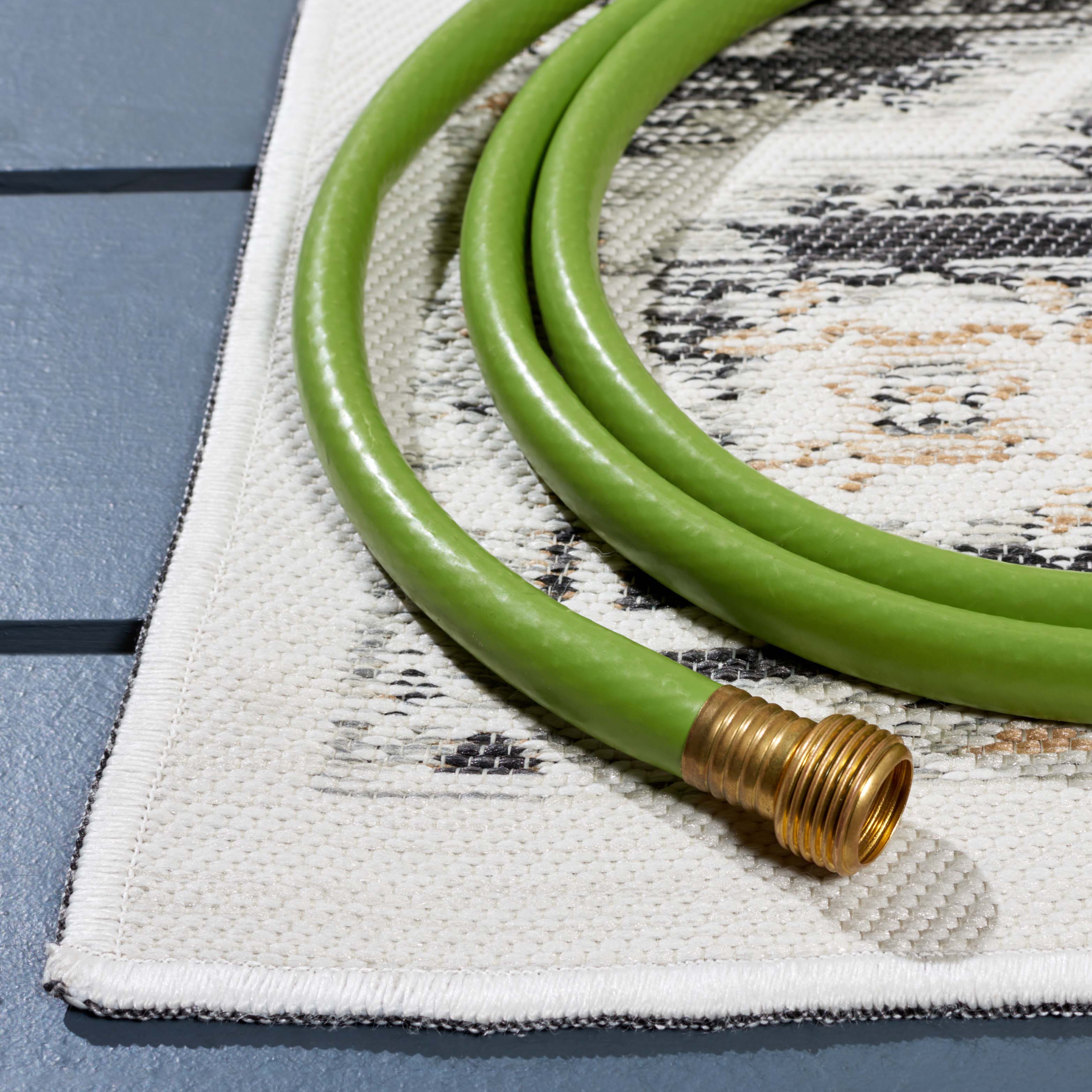 Safavieh Sunrise 627 Rug, SUN627 - Ivory / Grey Black