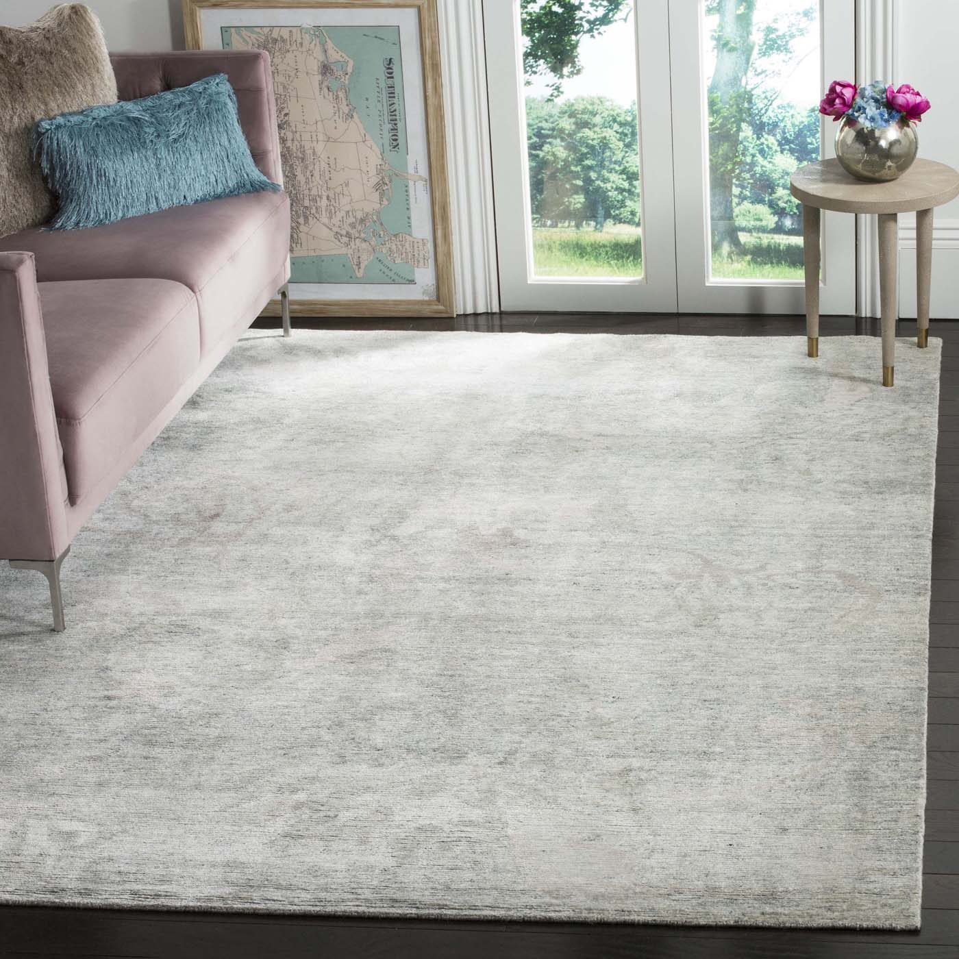 Safavieh Tibetan 57 Rug, TB757 - Natural / Silver