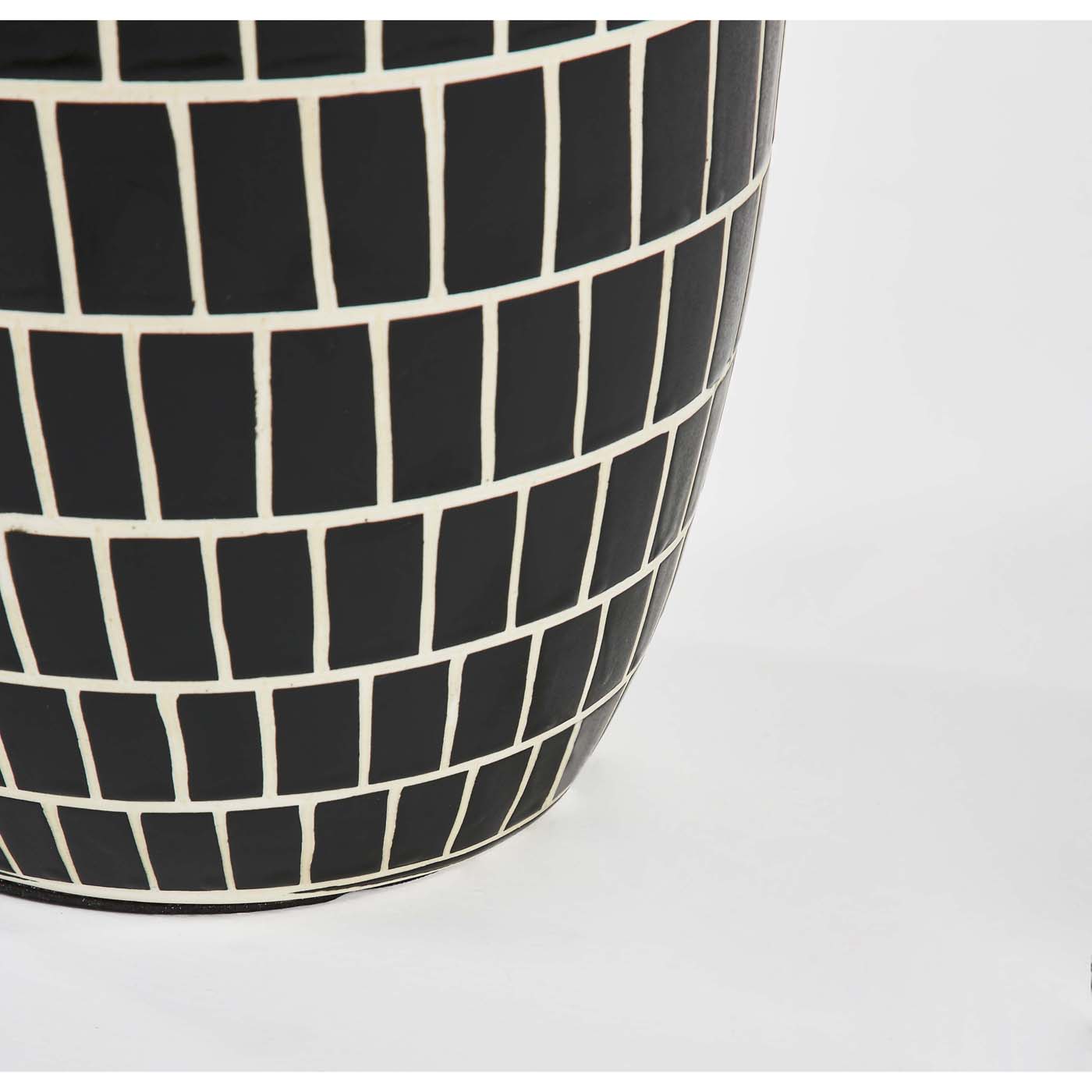 Safavieh Aela Table Lamp , TBL2000 - Black