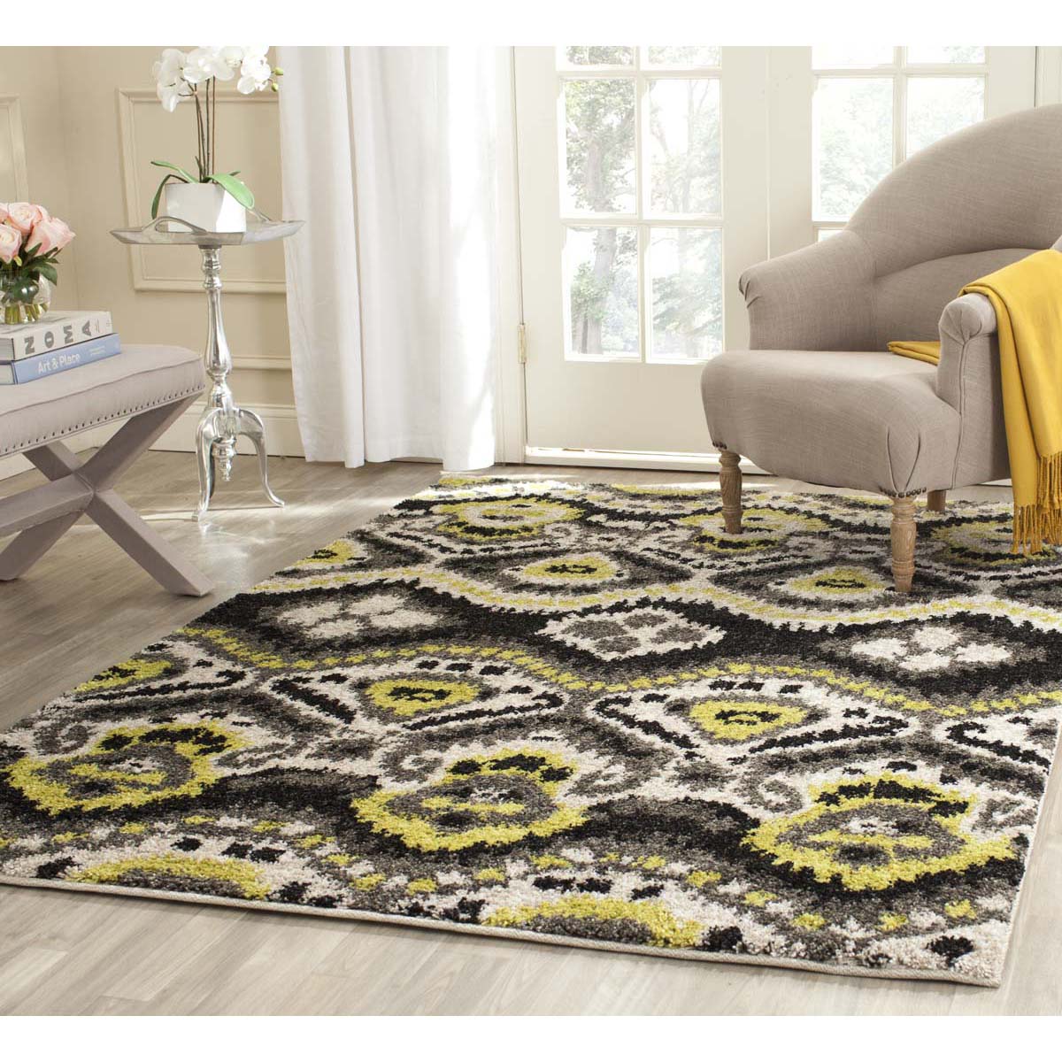 Safavieh Tibetan Shag 553 Rug, TBS553 - Black / Green