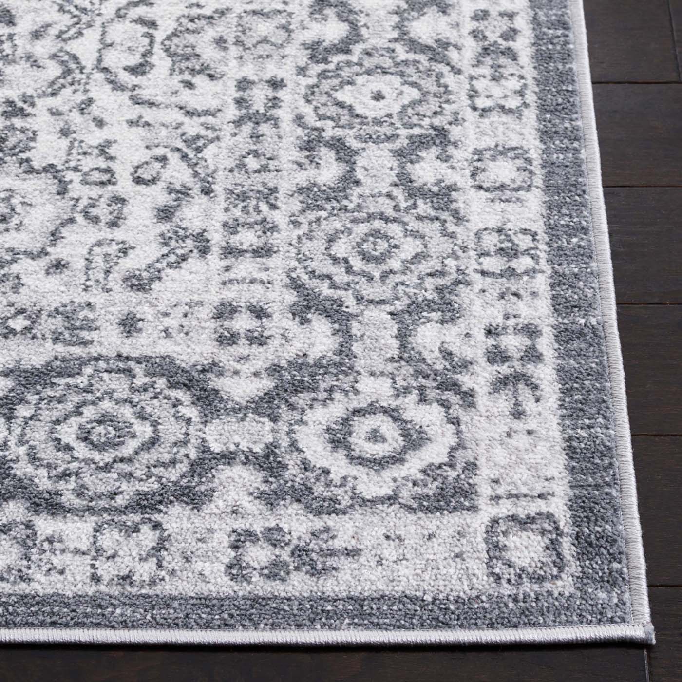 Safavie Toscana 652 Rug, TOS652 - Ivory / Dark Grey
