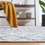 Safavie Toscana 656 Rug, TOS656 - Ivory / Dark Grey
