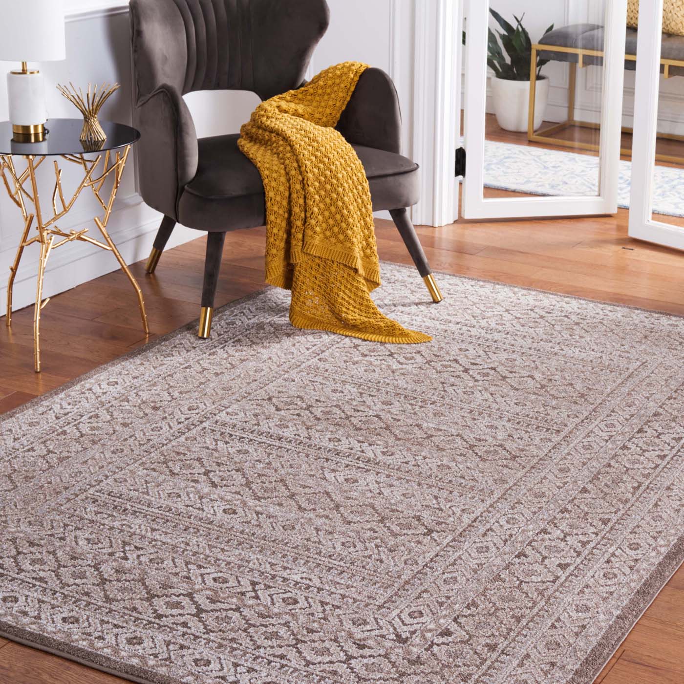 Safavie Toscana 658 Rug, TOS658 - Ivory / Brown