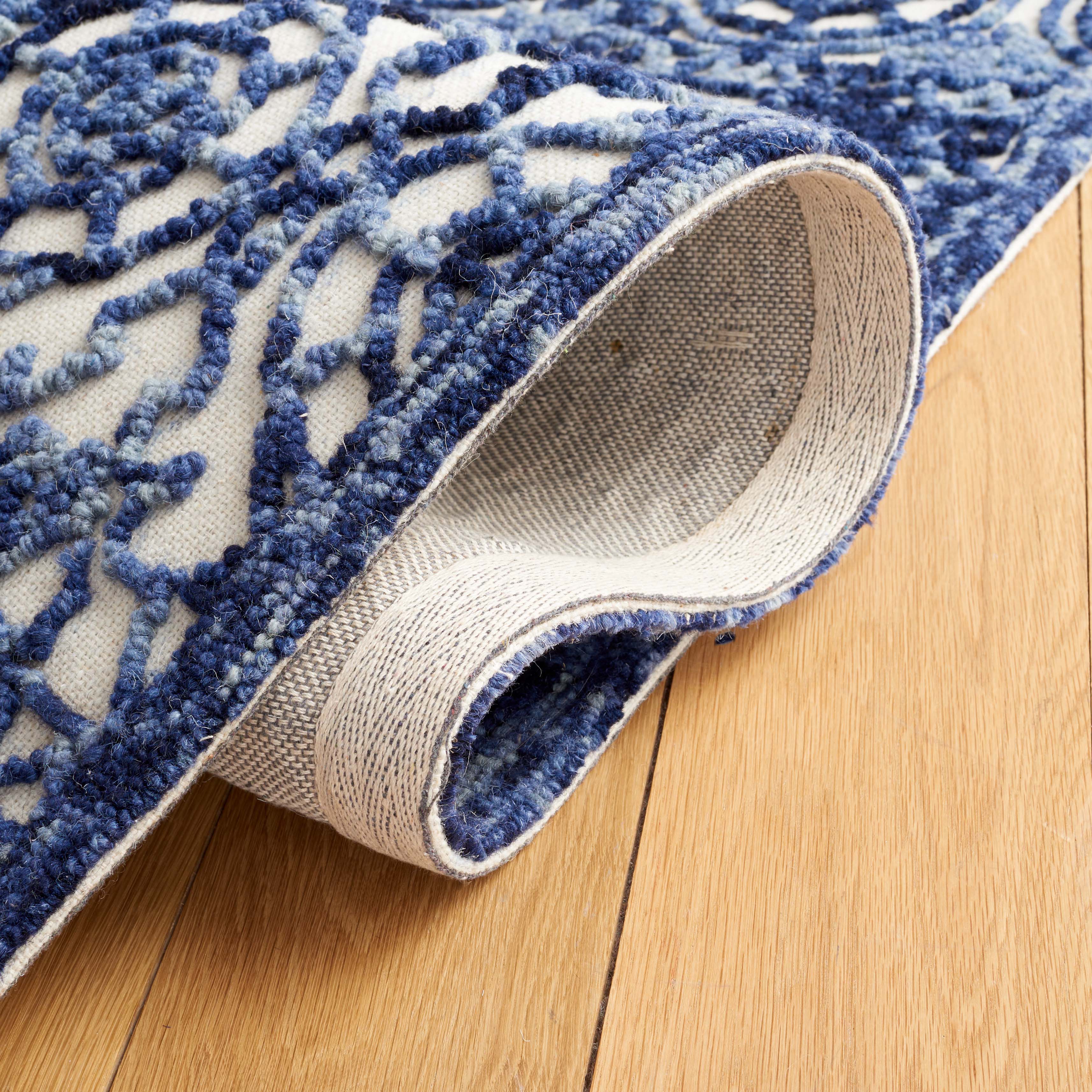 Safavieh Trace 701 Rug, TRC701 - Navy / Ivory