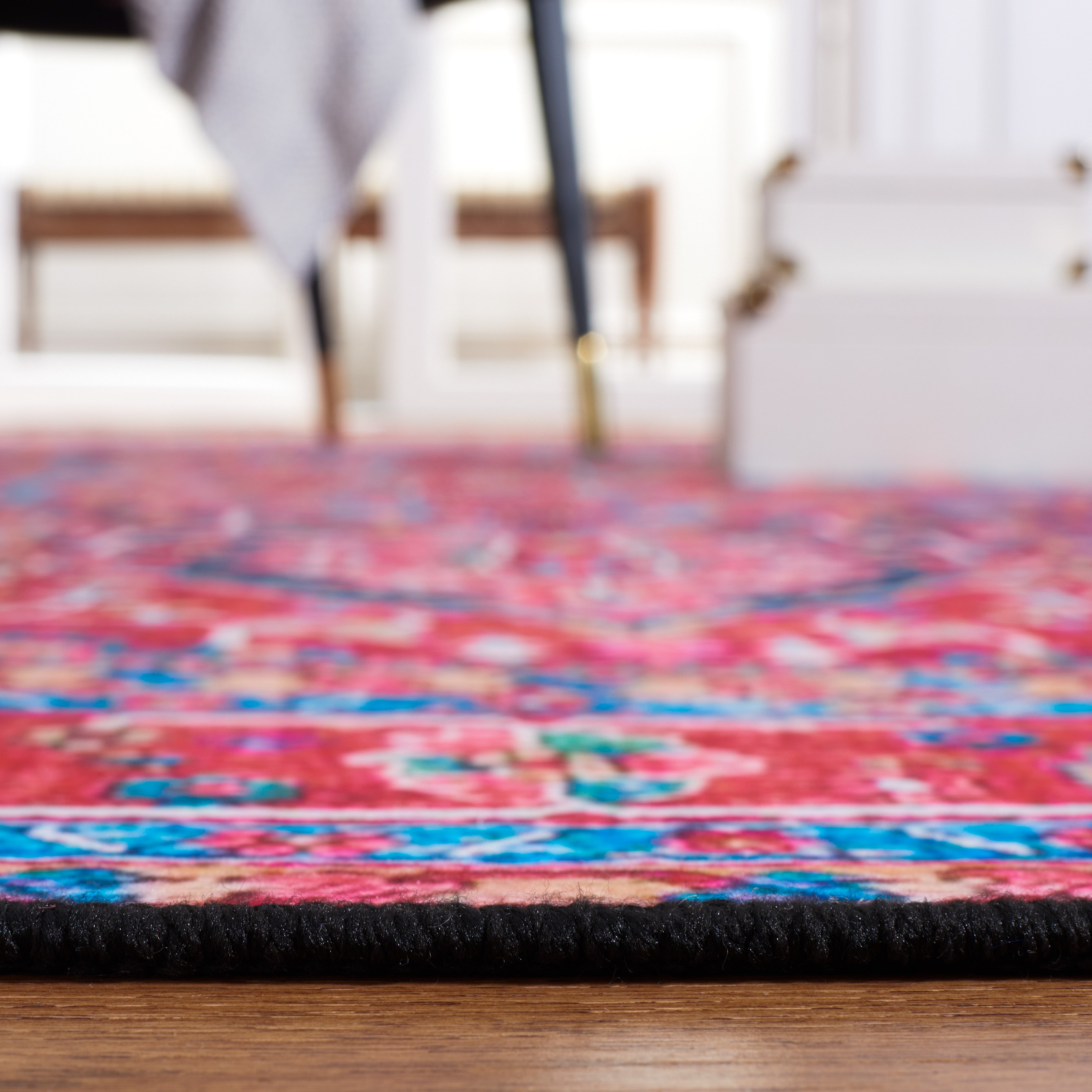 Safavieh Tucson 121 Rug, TSN121 - Navy / Red