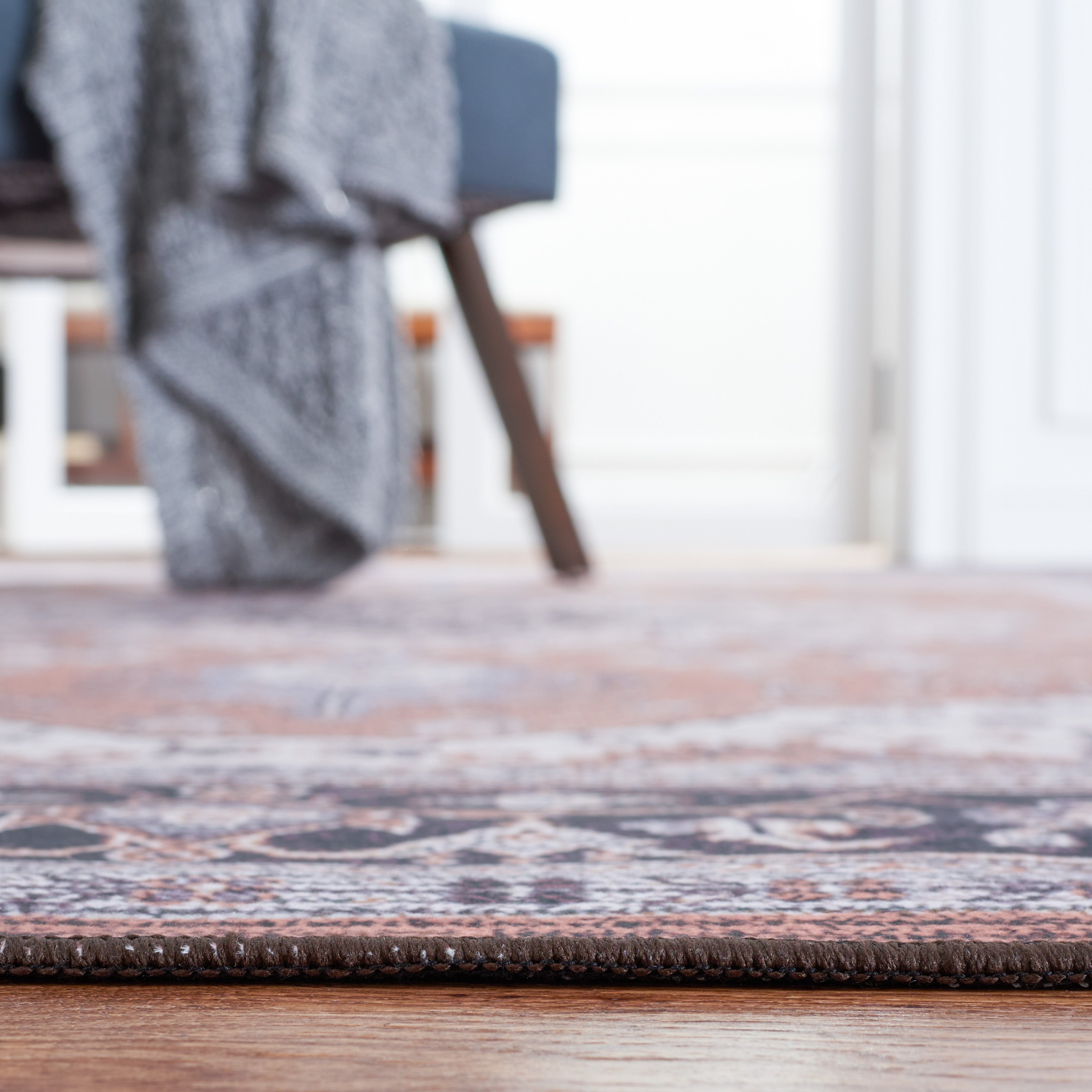 Safavieh Tucson 128 Rug, TSN128 - Rust / Navy