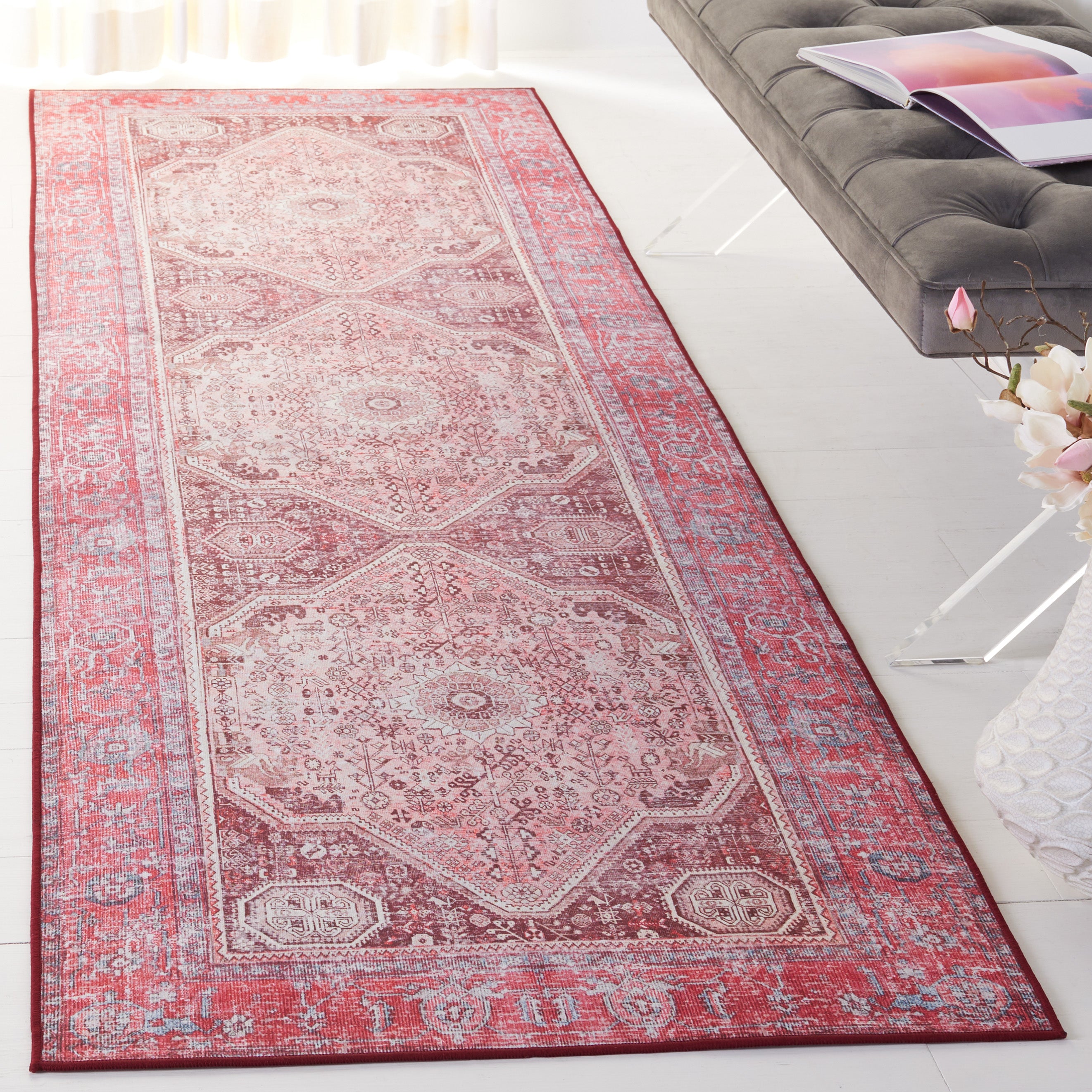 Safavieh Tucson 132 Rug, TSN132 - Beige / Red