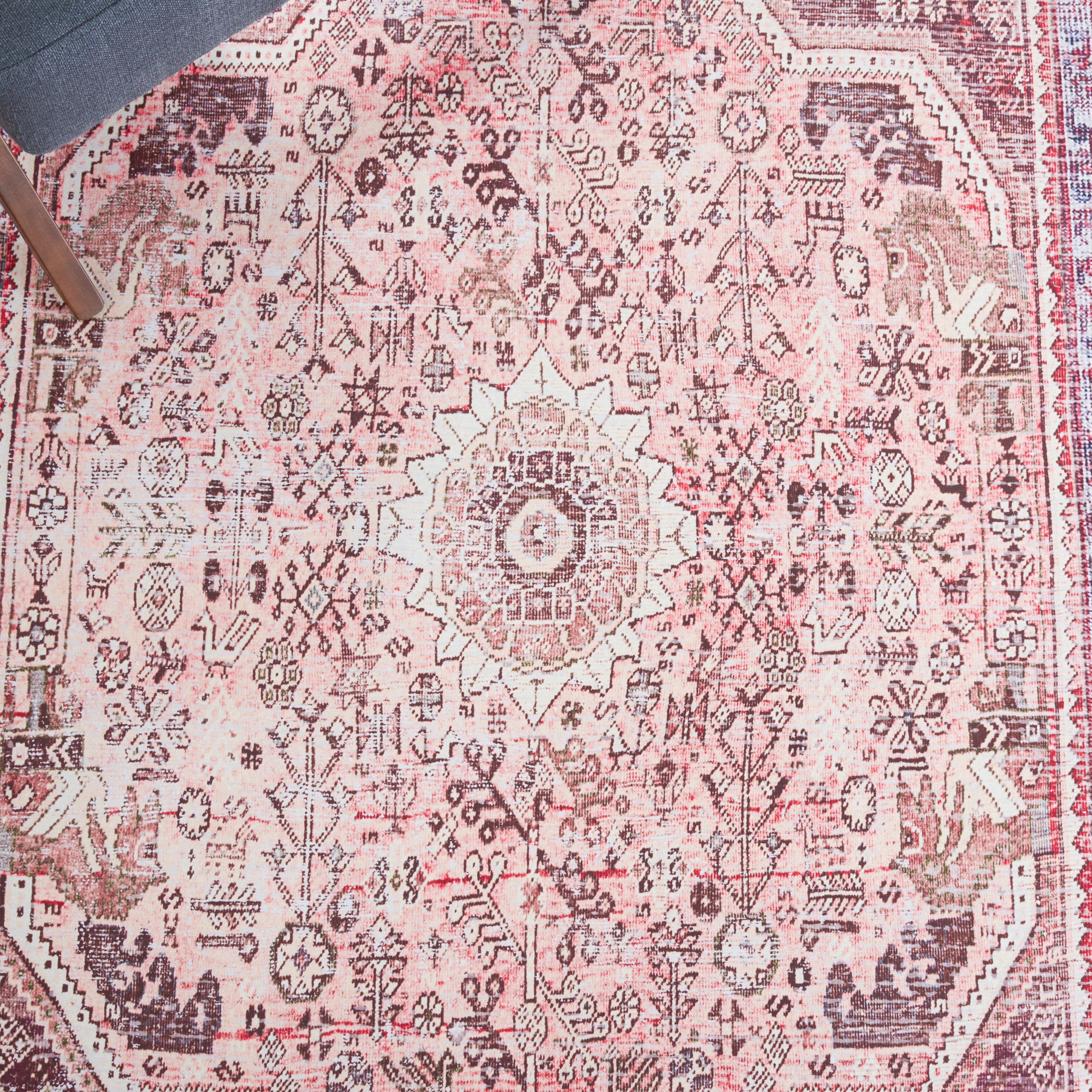 Safavieh Tucson 132 Rug, TSN132 - Beige / Red