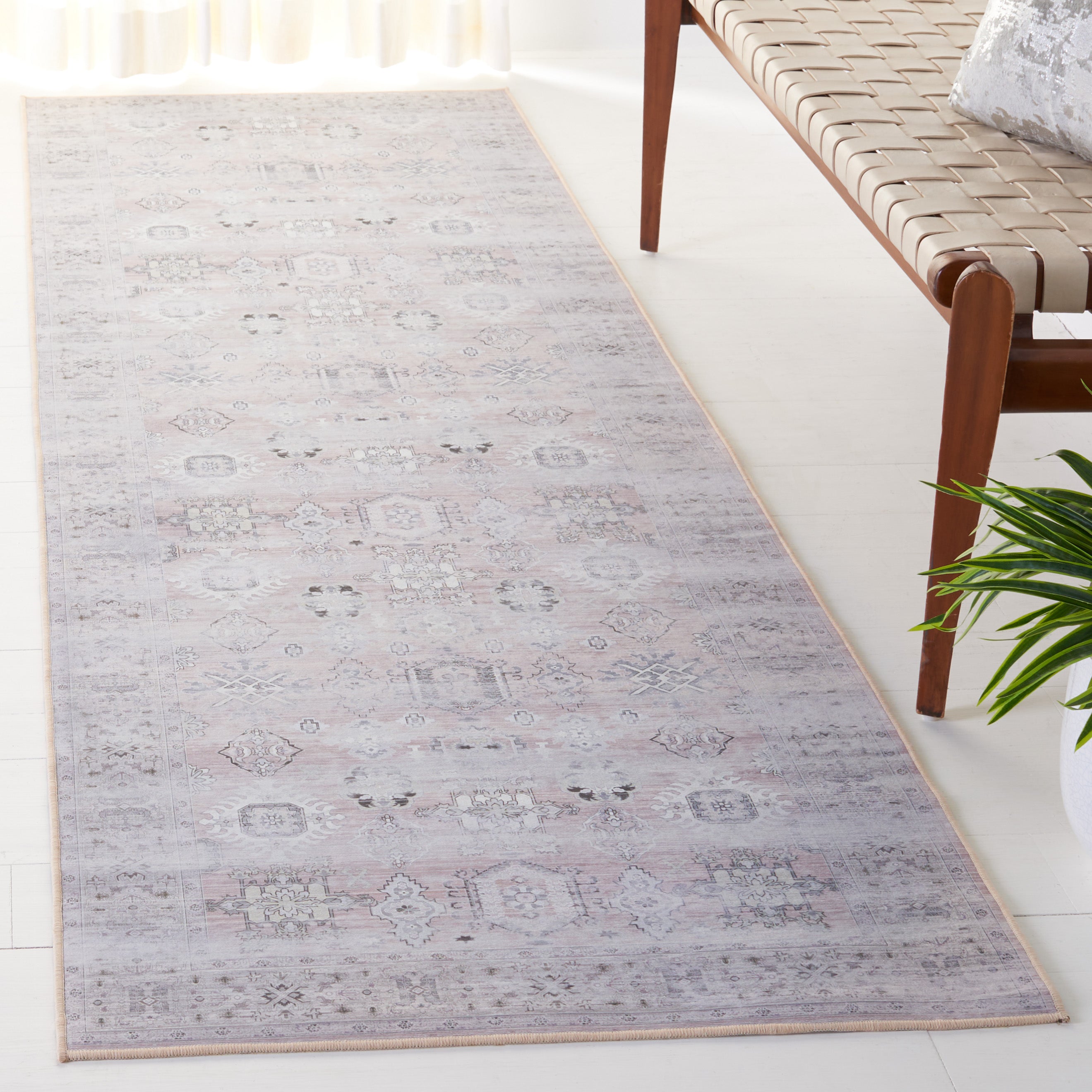 Safavieh Tucson 133 Rug, TSN133 - Pink / Beige
