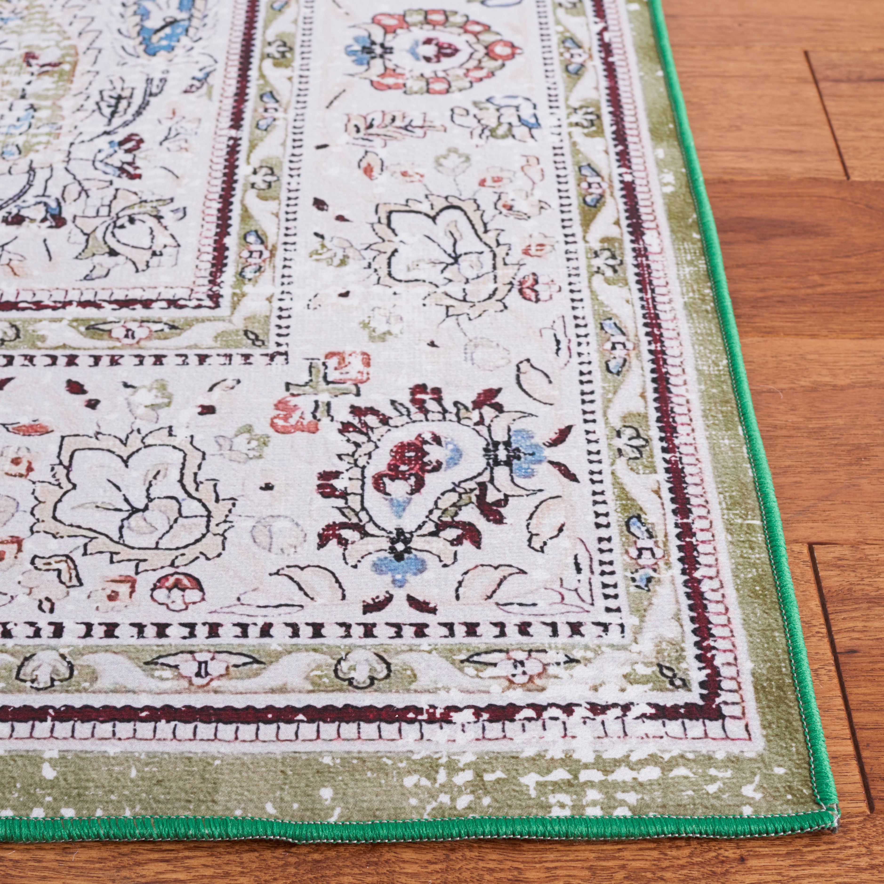 Safavieh Tucson 136 Rug, TSN136 - Green / Beige