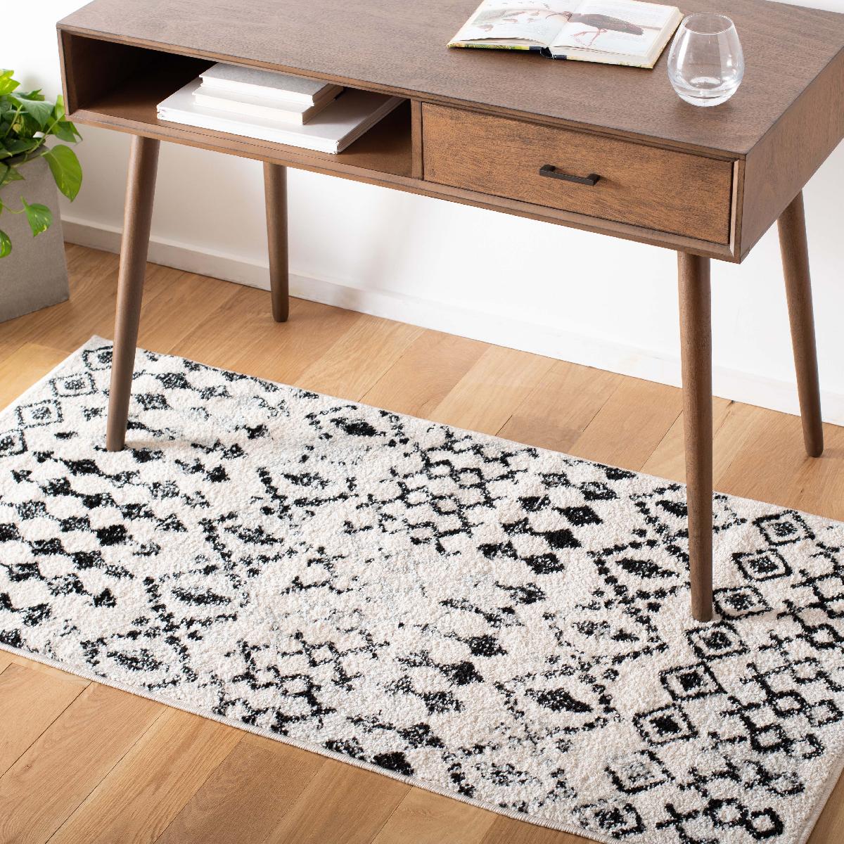 Safavieh Tulum 240 Rug, TUL240 - IVORY / BLACK