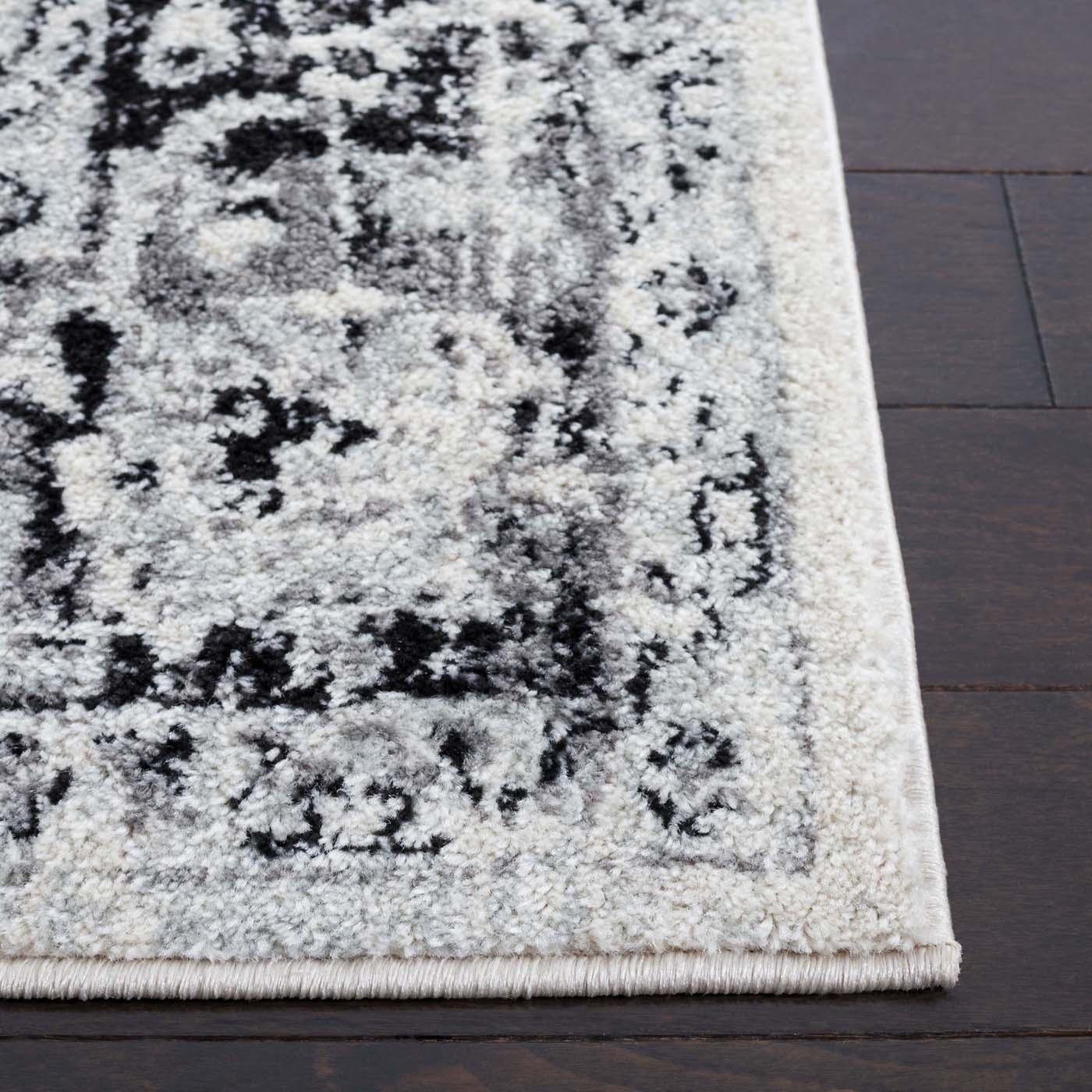 Safavieh Tulum 281 Rug, TUL281 - IVORY / BLACK