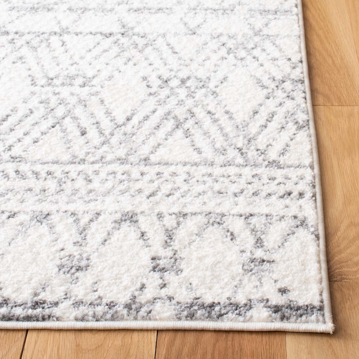 Safavieh Tulum 610 Rug, TUL610 - IVORY / GREY