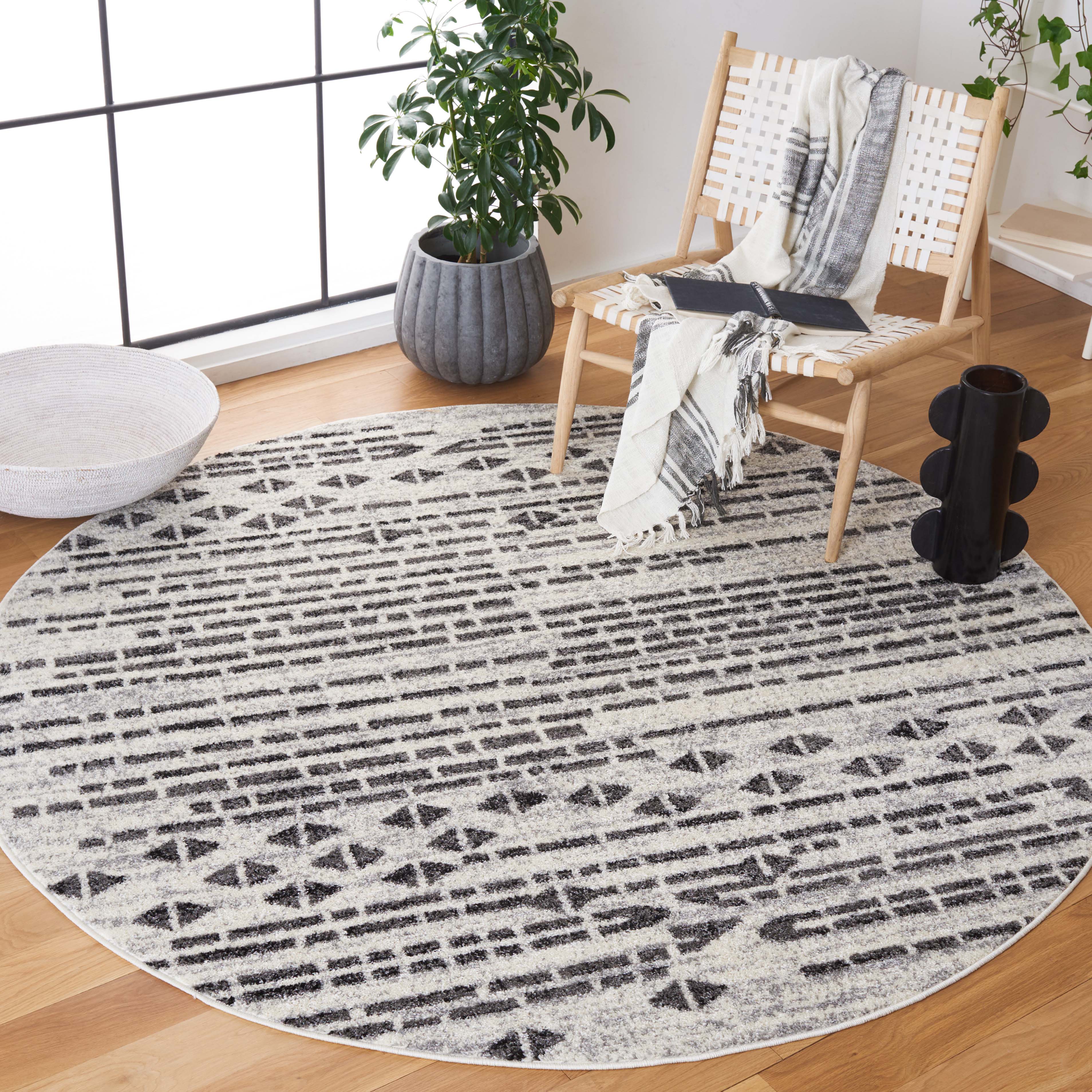 Safavieh Tulum 640 Rug, TUL640 - BLACK / IVORY