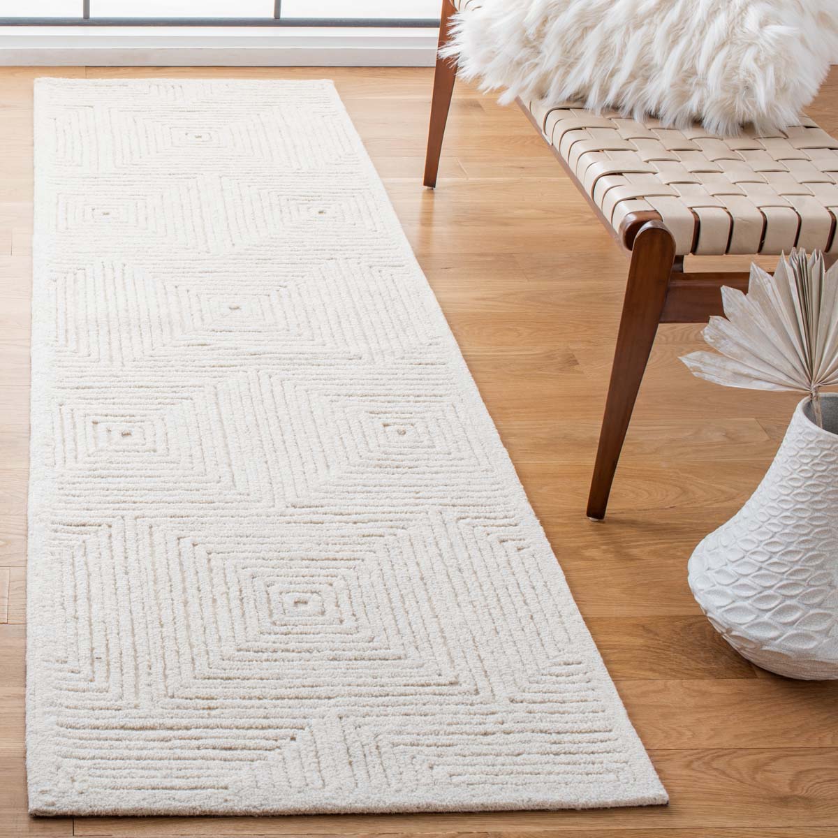 Safavieh Textural 102 Rug, TXT102 - IVORY