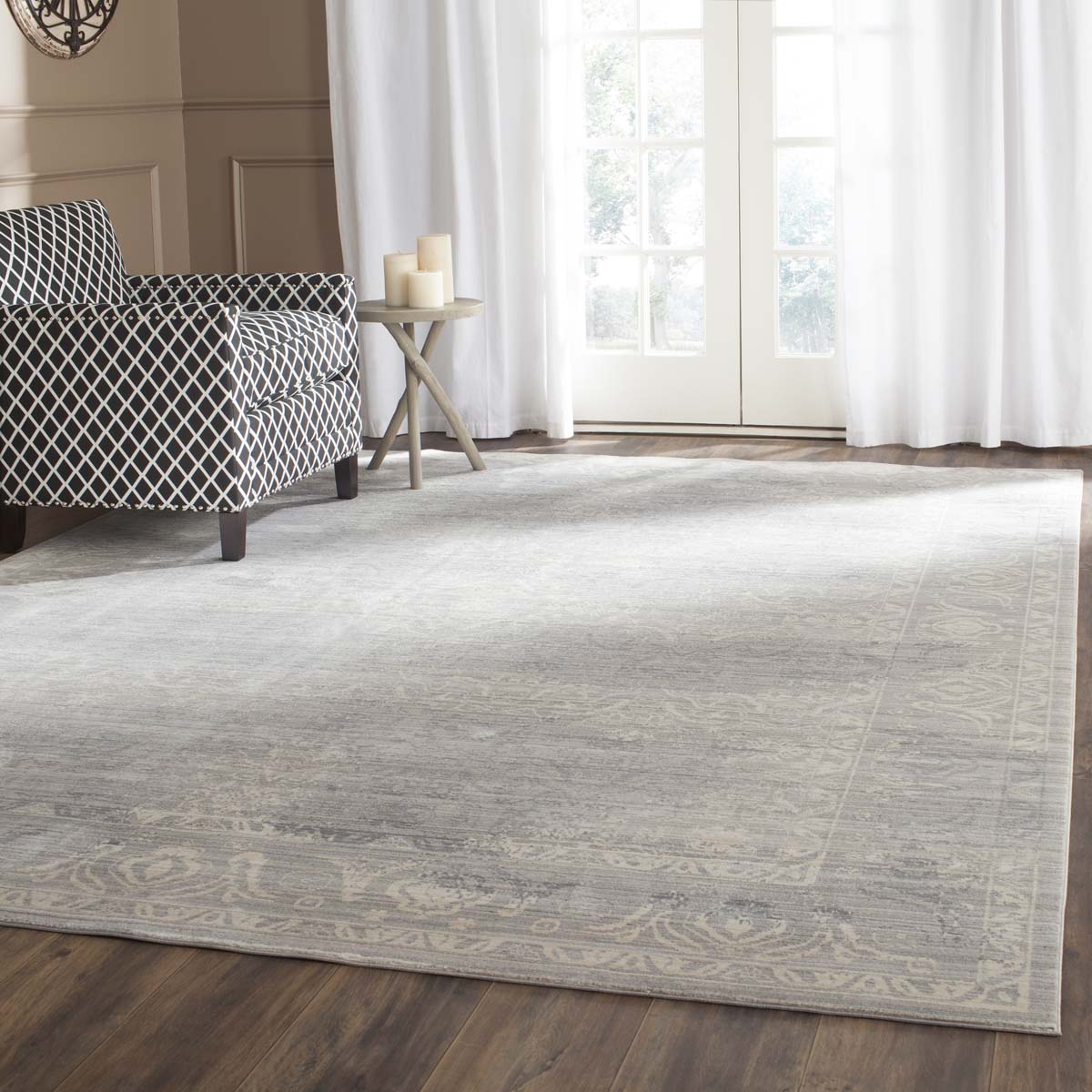 Safavieh Valencia 212 Rug, VAL212 - Mauve / Multi